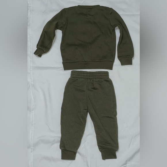 Hurley Kids Olive Jogger Set with Camouflage and Orange Details, Sz 2T - Picture 5 of 5